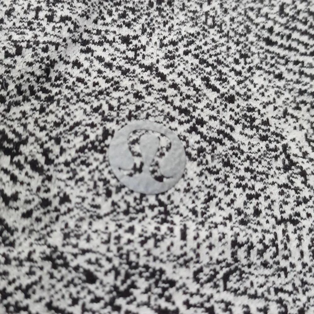 Lululemon Define Jacket - Picture 7 of 7